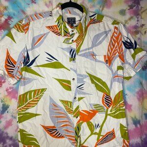 Dark Seas - Tropical short sleeve button shirt - Men's Medium